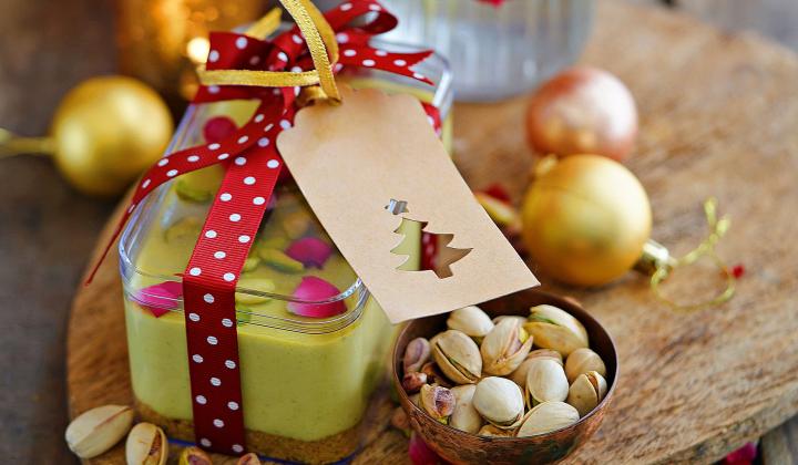 Pistachio Dessert Box