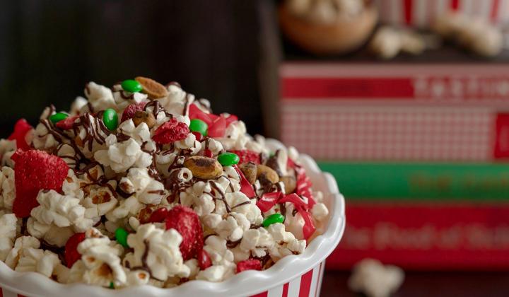 Pistachio Holiday Popcorn